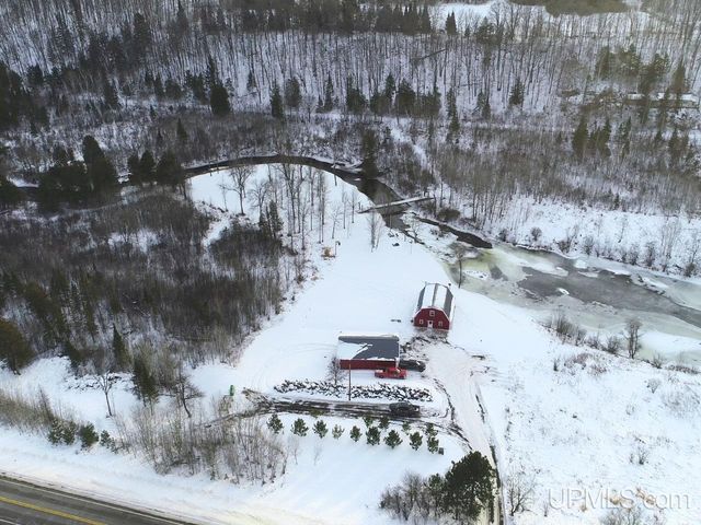 W2323 M69 Highway, Foster City, MI 49834