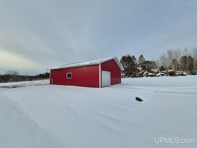 W2323 M69 Highway, Foster City, MI 49834