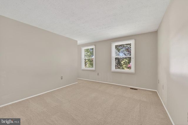 1108 RIVA RIDGE DR, Great Falls, VA 22066