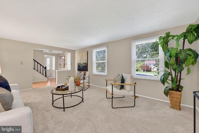 1108 RIVA RIDGE DR, Great Falls, VA 22066