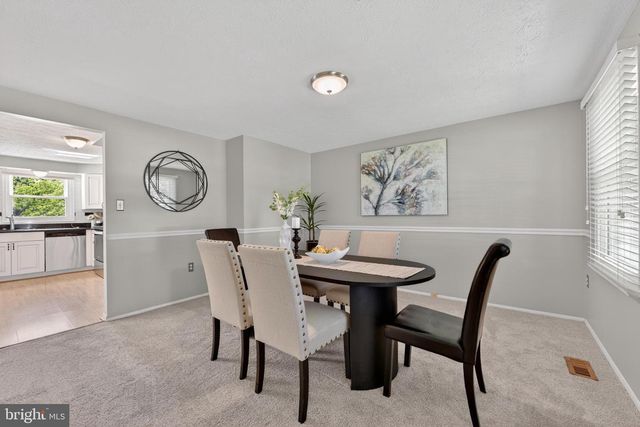 1108 RIVA RIDGE DR, Great Falls, VA 22066
