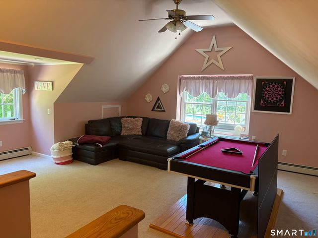 9 Osprey Drive, Seymour, CT 06483