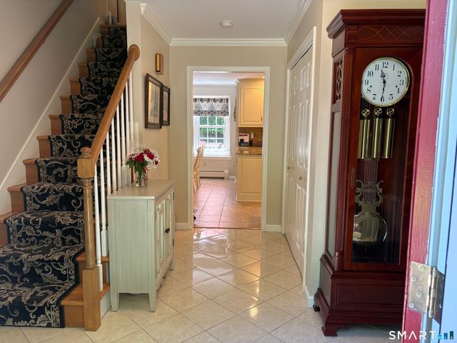 9 Osprey Drive, Seymour, CT 06483