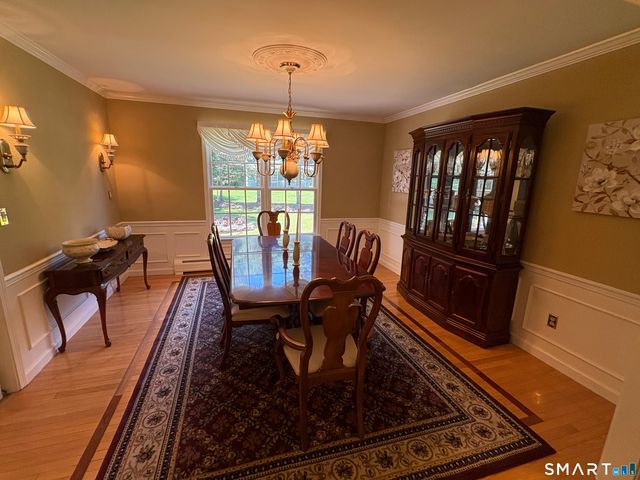 9 Osprey Drive, Seymour, CT 06483