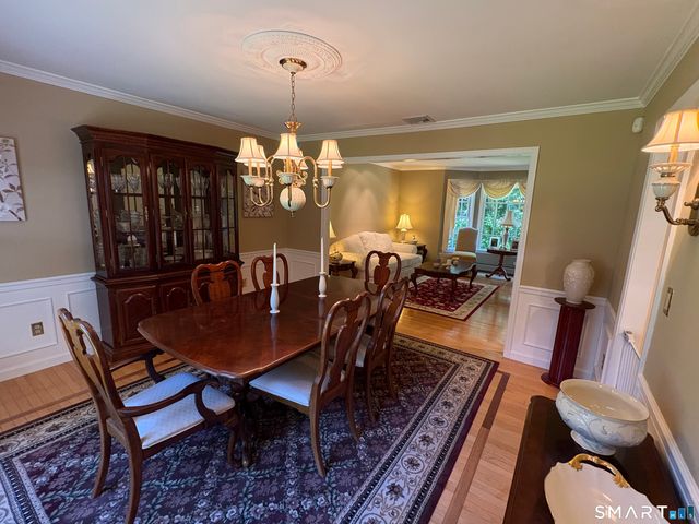9 Osprey Drive, Seymour, CT 06483