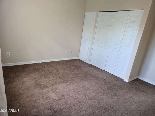 8114 W OSBORN Road, Phoenix, AZ 85033