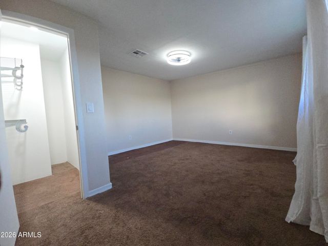 8114 W OSBORN Road, Phoenix, AZ 85033