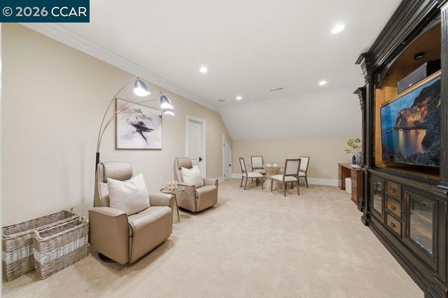 49 Brightwood Cir, Danville, CA 94506
