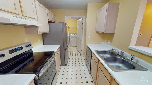 8514 Breezewood Court, West Chester, OH 45069