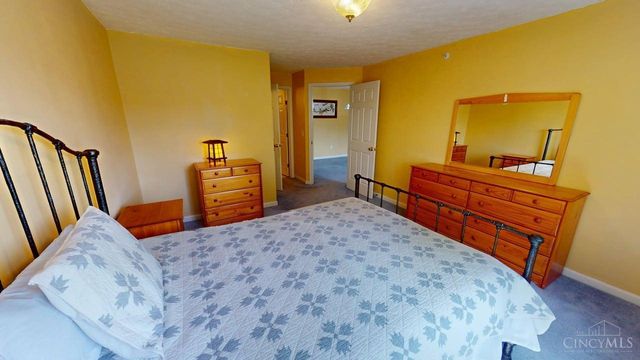 8514 Breezewood Court, West Chester, OH 45069