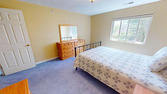 8514 Breezewood Court, West Chester, OH 45069