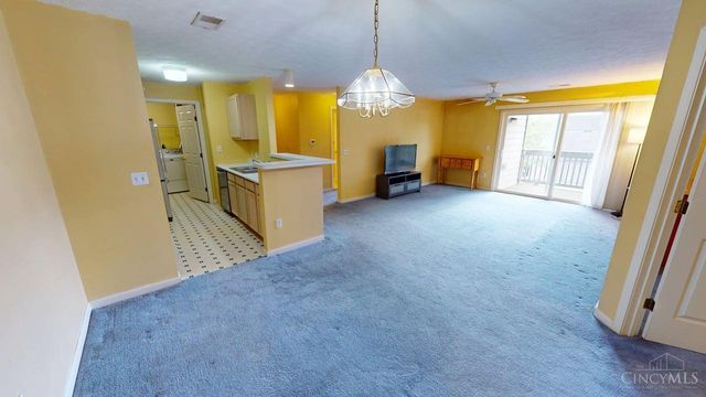 8514 Breezewood Court, West Chester, OH 45069