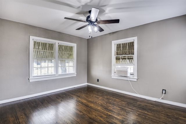 510 S Church Street, Ferris, TX 75125