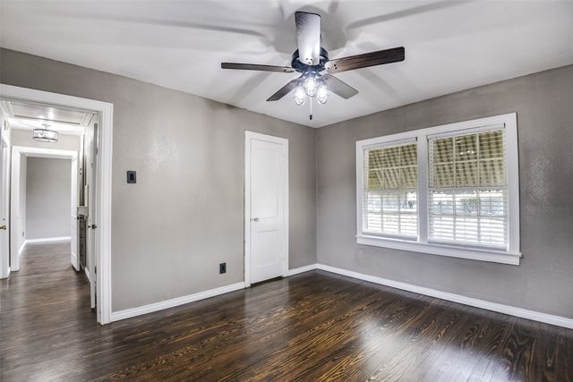 510 S Church Street, Ferris, TX 75125