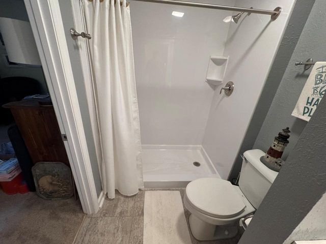 W194S7823 Overlook Bay ROAD, Muskego, WI 53150