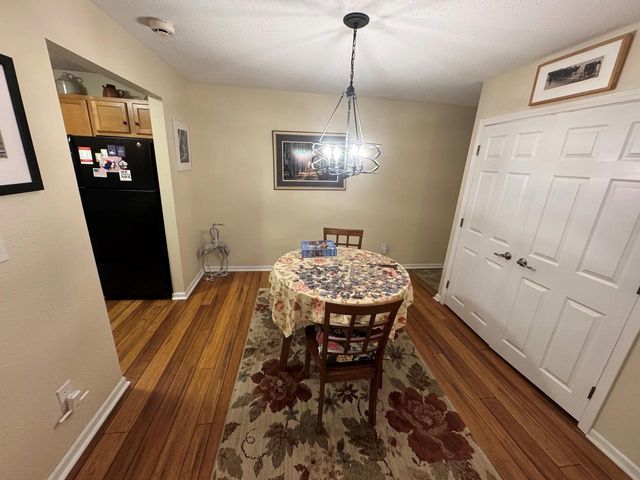 W194S7823 Overlook Bay ROAD, Muskego, WI 53150