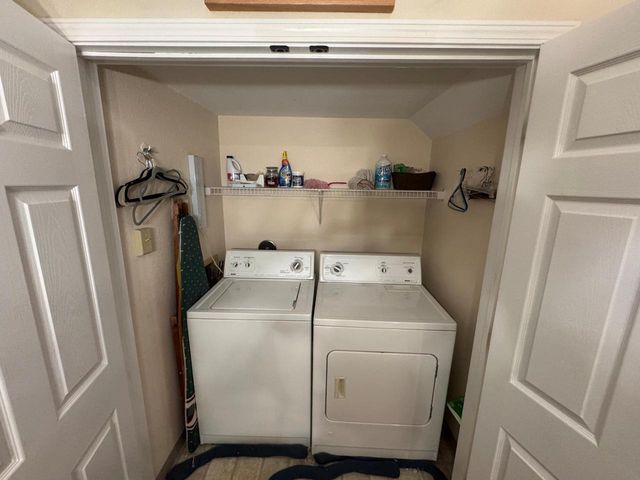 W194S7823 Overlook Bay ROAD, Muskego, WI 53150