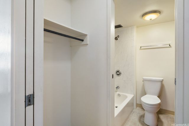 1560 Kanunu Street 1120, Honolulu, HI 96814