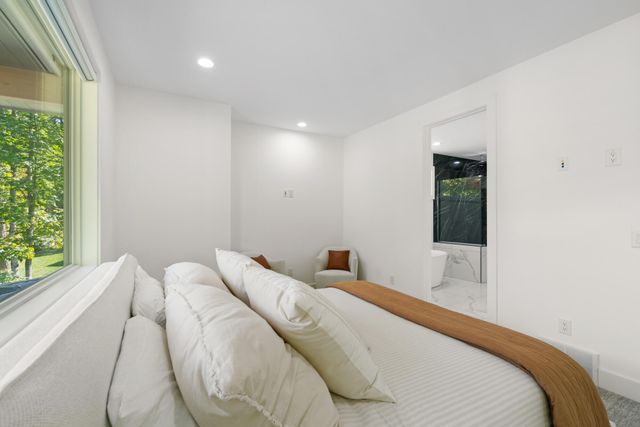 17 N Stonebridge Drive 17, Hayes Twp, MI 49720