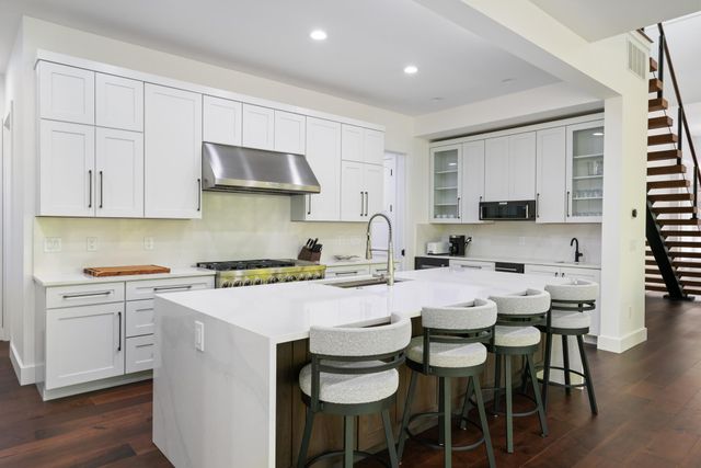 17 N Stonebridge Drive 17, Hayes Twp, MI 49720