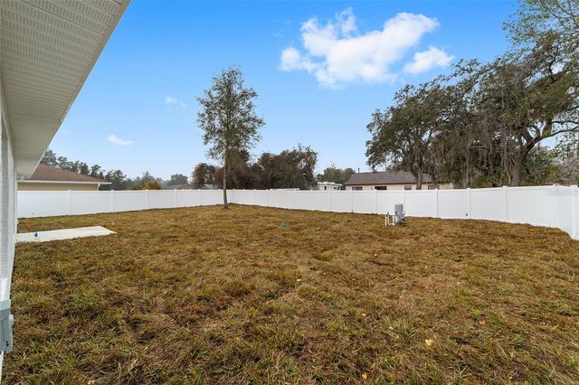 231 OAK CIRCLE, Ocala, FL 34472