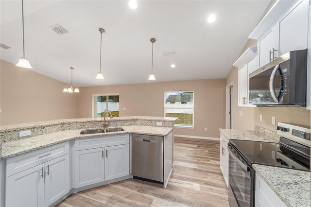 231 OAK CIRCLE, Ocala, FL 34472