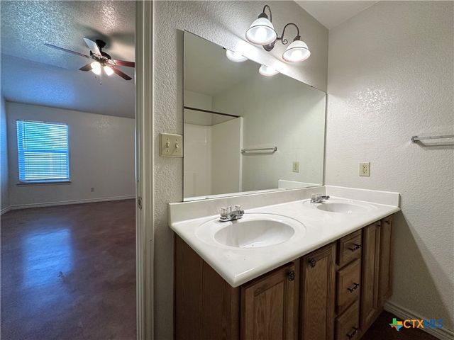 2005 Charleston Court, Killeen, TX 76542