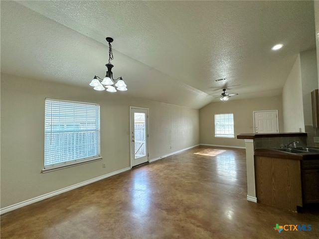 2005 Charleston Court, Killeen, TX 76542