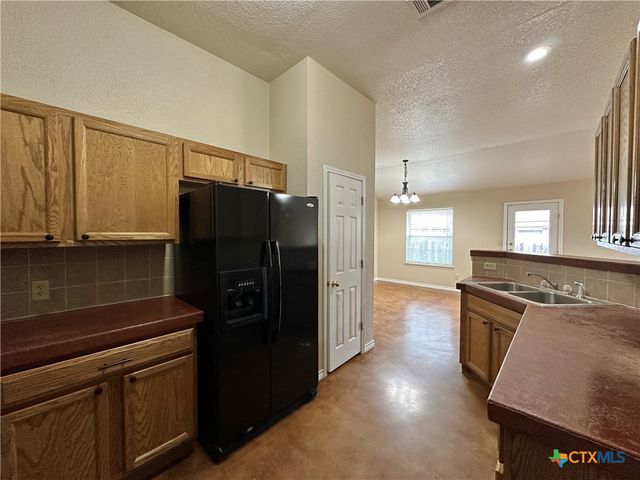 2005 Charleston Court, Killeen, TX 76542