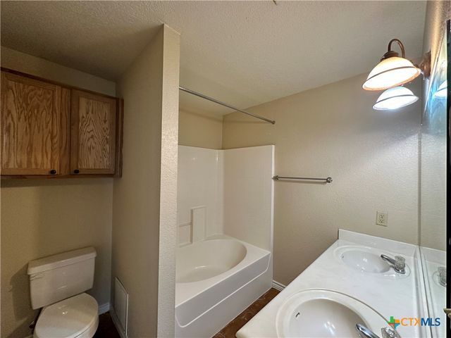 2005 Charleston Court, Killeen, TX 76542