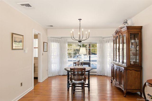 83 Woodlawn Avenue, East Moriches, NY 11940