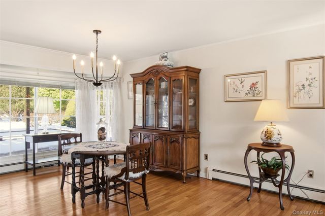 83 Woodlawn Avenue, East Moriches, NY 11940