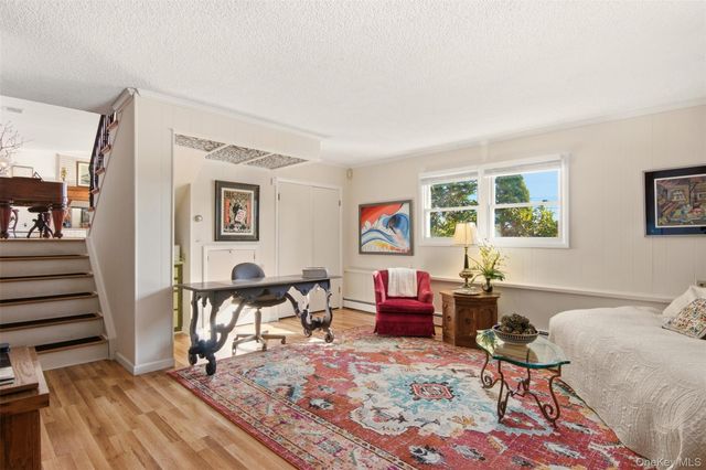 83 Woodlawn Avenue, East Moriches, NY 11940