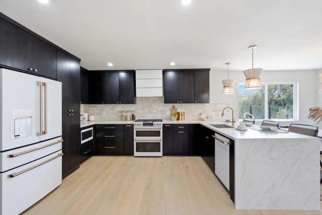 2712 Mateo Place, Carlsbad, CA 92009