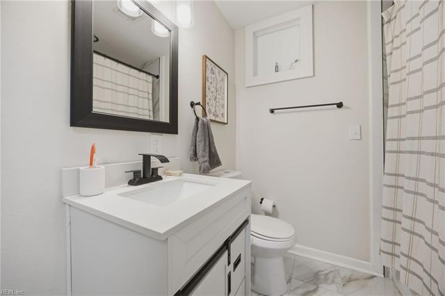3812 N Ingleside DR, Norfolk, VA 23502