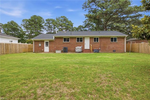 3812 N Ingleside DR, Norfolk, VA 23502