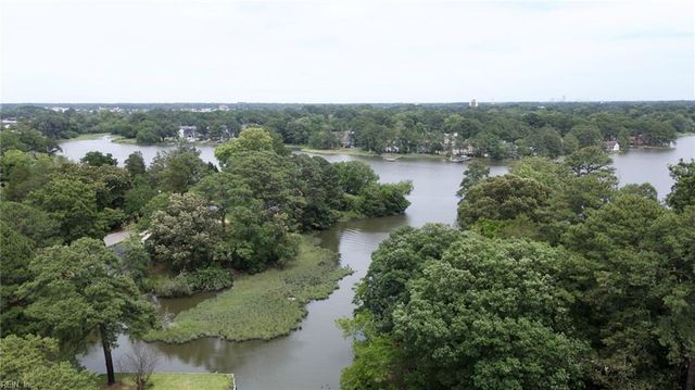 3812 N Ingleside DR, Norfolk, VA 23502