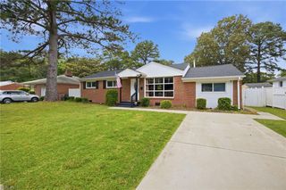 3812 N Ingleside DR, Norfolk, VA 23502