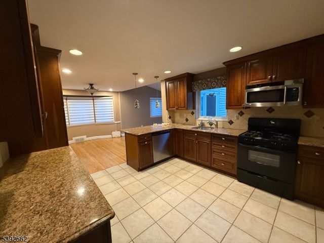 365 Broadwell Ave, Union Twp., NJ 07083