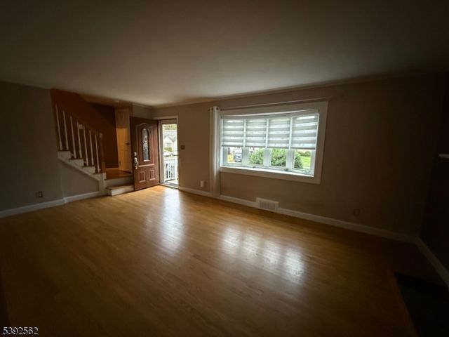 365 Broadwell Ave, Union Twp., NJ 07083