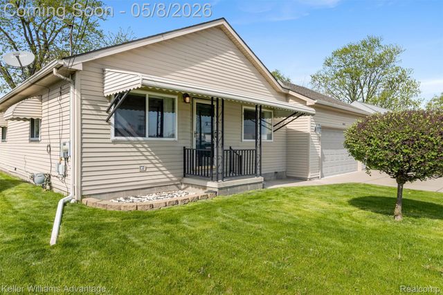 11453 Kaltz Avenue, Warren, MI 48089