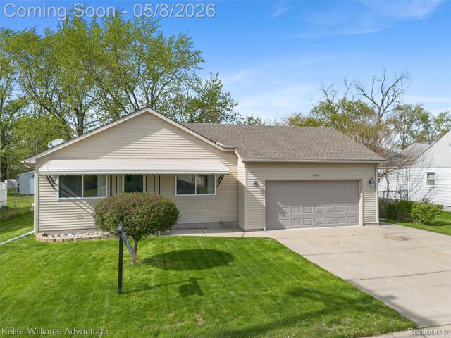 11453 Kaltz Avenue, Warren, MI 48089