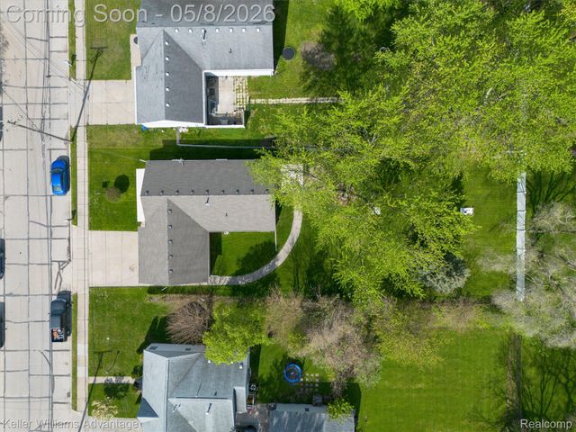 11453 Kaltz Avenue, Warren, MI 48089