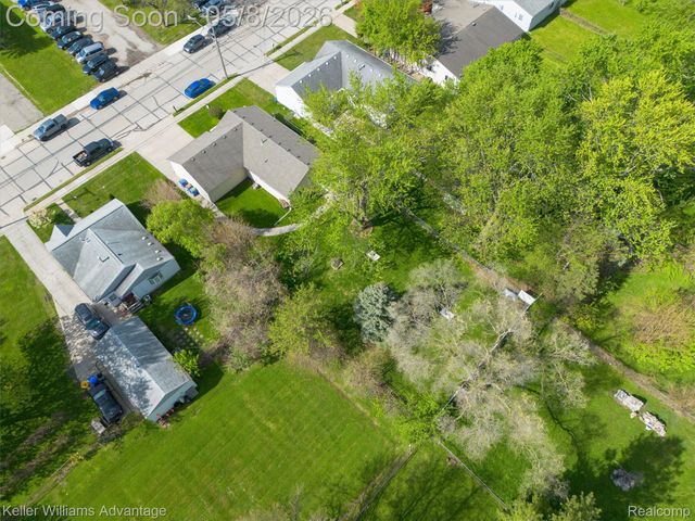 11453 Kaltz Avenue, Warren, MI 48089