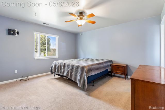 11453 Kaltz Avenue, Warren, MI 48089