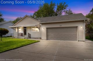 11453 Kaltz Avenue, Warren, MI 48089