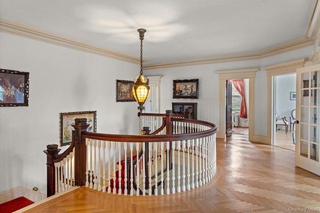 121 S Jamesport Avenue, South Jamesport, NY 11970