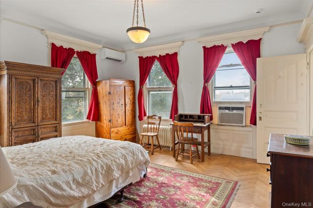 121 S Jamesport Avenue, South Jamesport, NY 11970