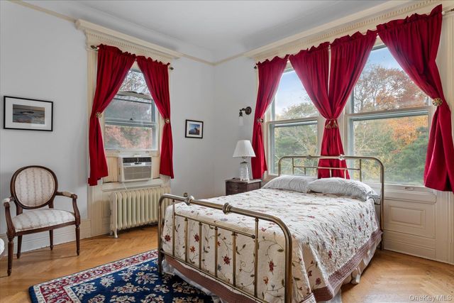 121 S Jamesport Avenue, South Jamesport, NY 11970