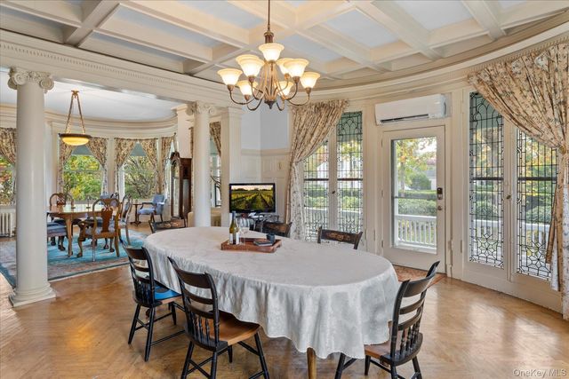 121 S Jamesport Avenue, South Jamesport, NY 11970